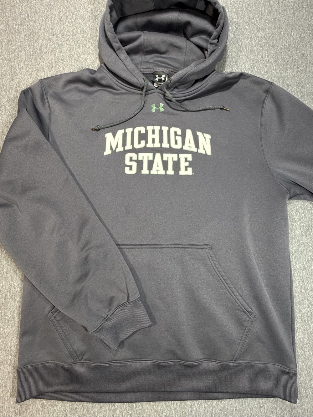 Under Armour Michigan State Spartans Men’s Large Hoodie Sweatshirt - Charcoal